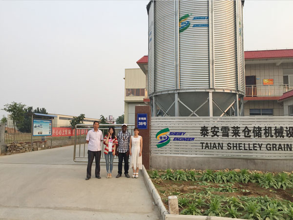 烏干達客戶來訪---泰安雪萊倉儲機械設備有限公司!