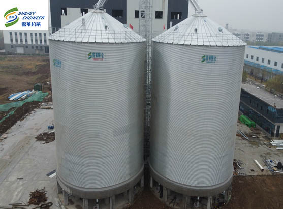 3000T玉米平底鋼板倉(cāng)安裝完工